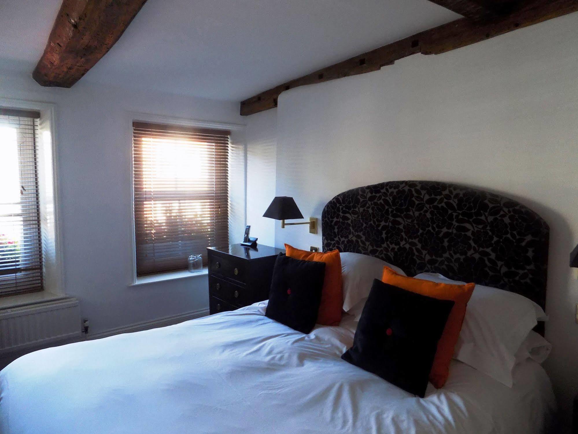 The Angel B&B Chichester Exteriör bild
